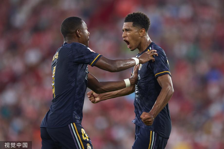 一代球员在 一代球员在