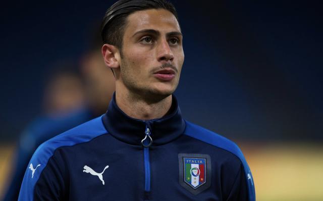 功融入到国 功融入到国