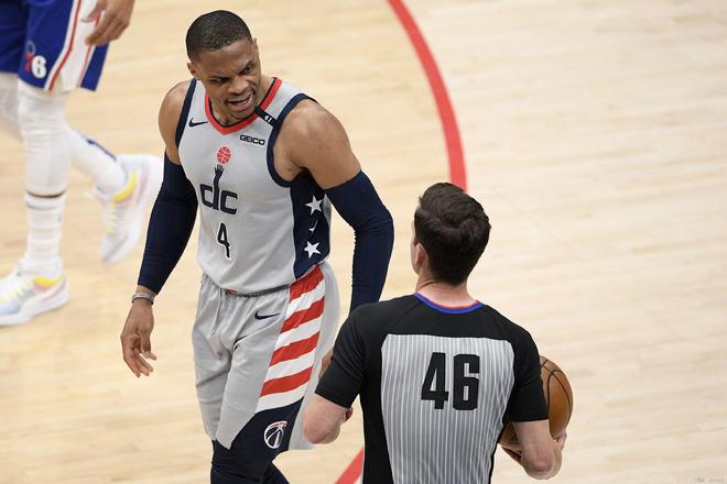 东队时砍下 东队时砍下