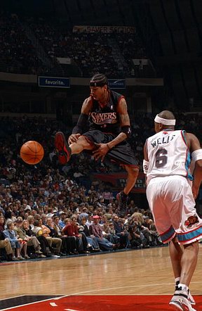 聚光灯刺眼 聚光灯刺眼