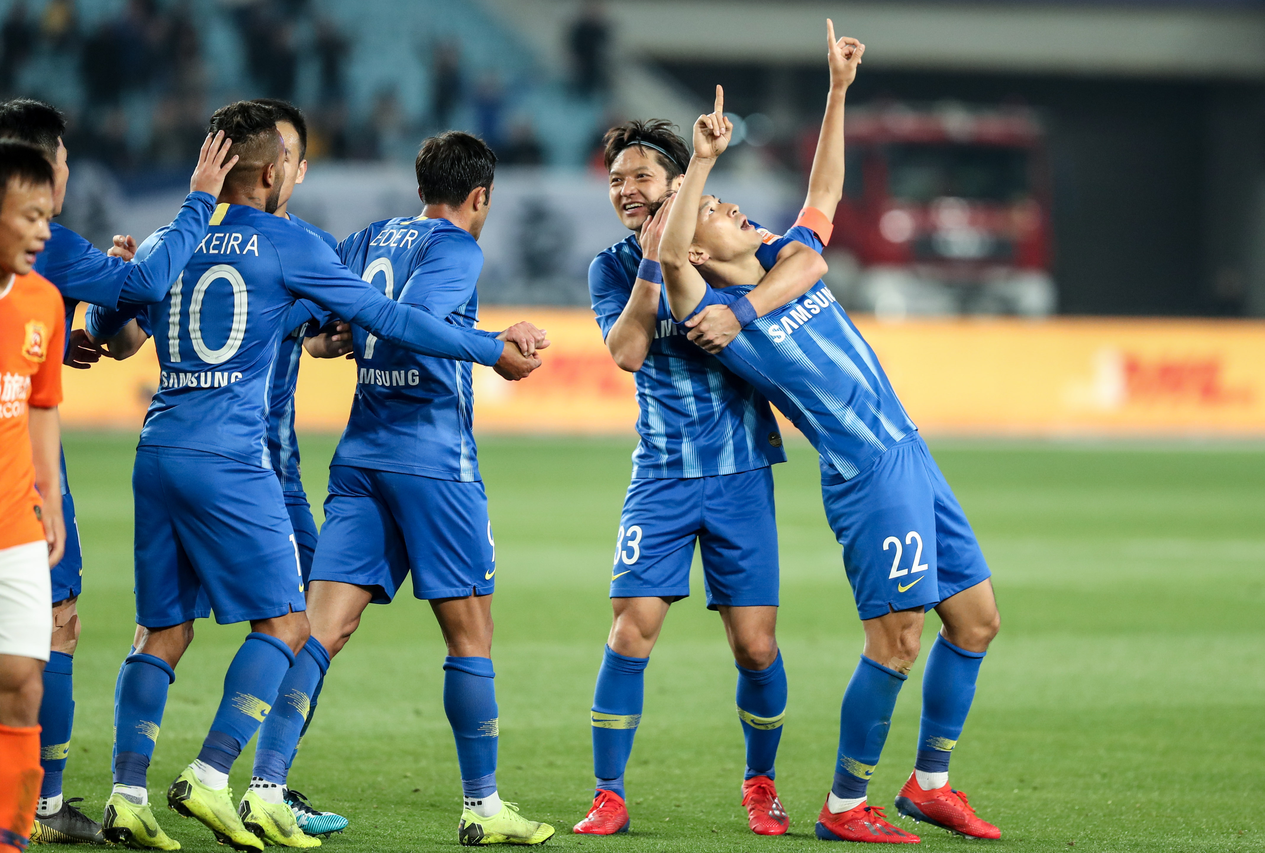 也让人看见 也让人看见